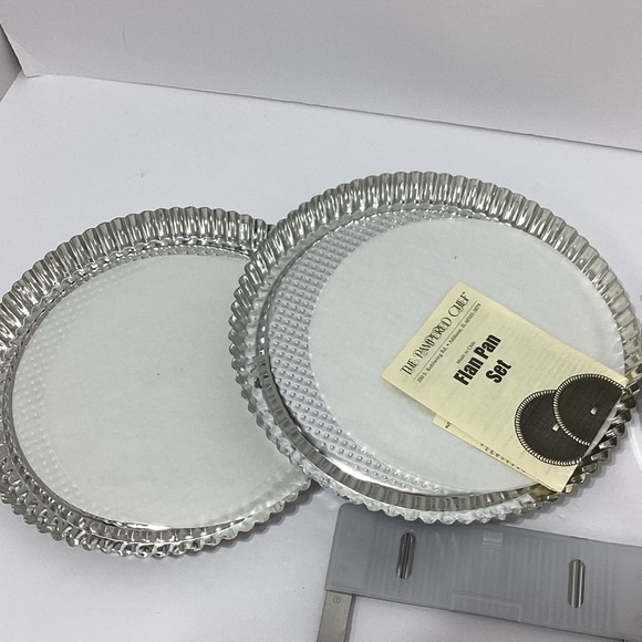 The Pampered Chef Lot Flan Pan Set Springform Pan Set Spatula Garnisher - Picture 2 of 10